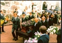1986_zzzzzxxxxxfuneral_henri_toivonen_en_esppo__nadie_del_equipo_lancia_asistio_a_el.jpg